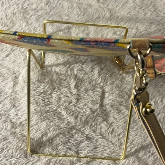 ⭐️HOST PICK⭐️ Dooney & Bourke Rainbow Zipper Keychain Wristlet EUC - Picture 14 of 16